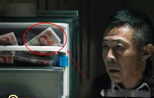 妲己|笑掉大牙的穿帮镜头，妲己还穿连体袜，不得不佩服导演的脑洞