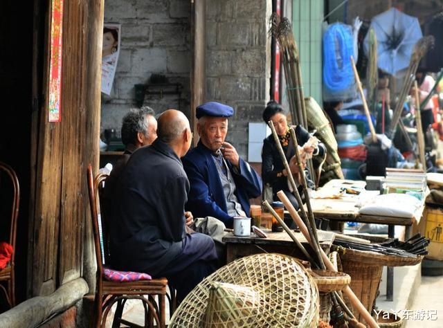 古镇 四川一个“少有人知”的古镇，基本没有外来游客，当地人生活悠闲
