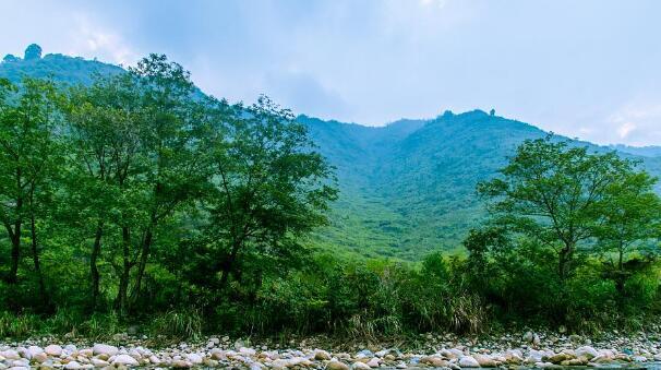 拉萨 安徽一处原生态县区，受到游客一致好评，十分值得一去