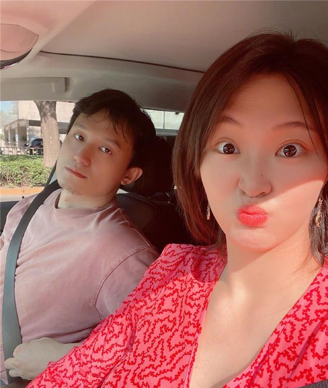 琳妹儿说|丁宁单手潇洒开大奔,惠若琪婚后更幸福,在家地位高老公为她揉脚