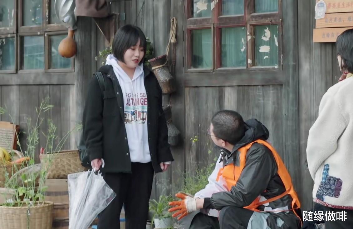 奥特曼|有史以来超搞笑的一期，活宝嘉宾乱入《向往的生活》，奥特曼现身