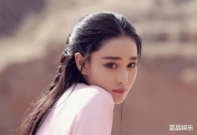 毛晓彤|娱乐圈取名的玄学：三个“晓彤”都很厉害