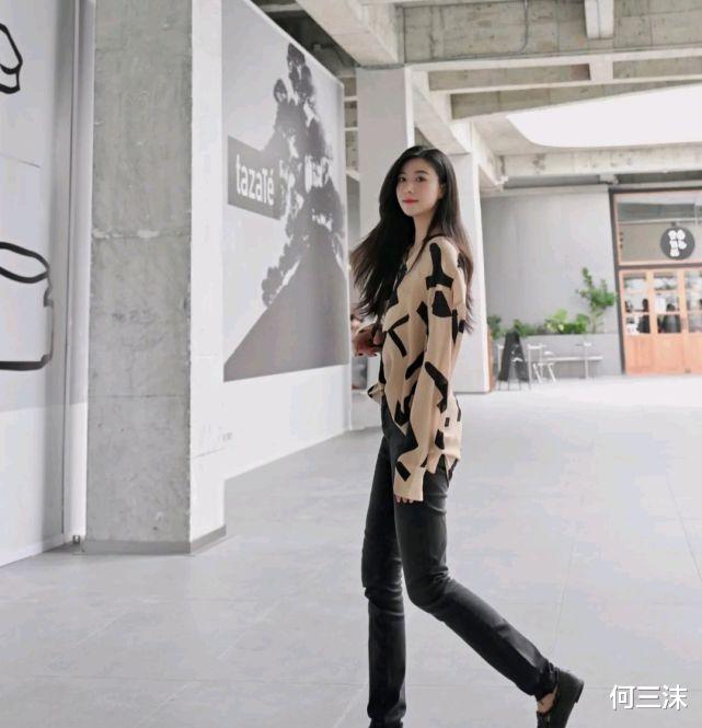 何三沫|秋装穿搭可以简简单单，但想要穿出高级感，就要懂得穿搭技巧