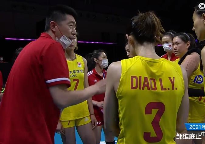 塞尔维亚队|大战塞队，中国女排拒绝被横扫！副攻的状态有所回暖，值得称赞！