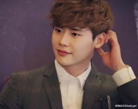 段奥娟|李钟硕短发造型回归,妥妥的夏日男友风,男友发型大全公开