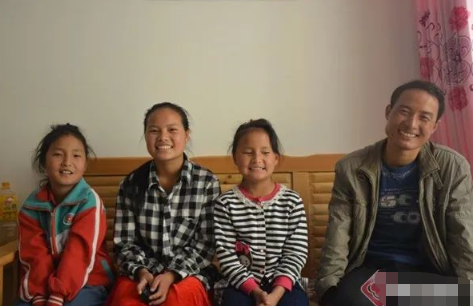 福贡快报 共产党的好说不完：乔迁新居逐梦启航