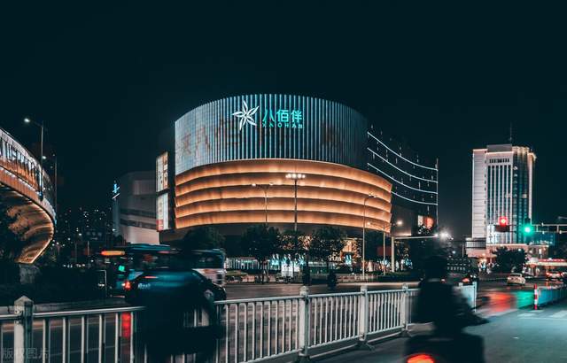 保利|芜湖楼市分析第39篇出炉, 芜湖只是一个三四线城市，房价却和二线城市差不多，这对于芜湖后期的发展很不好