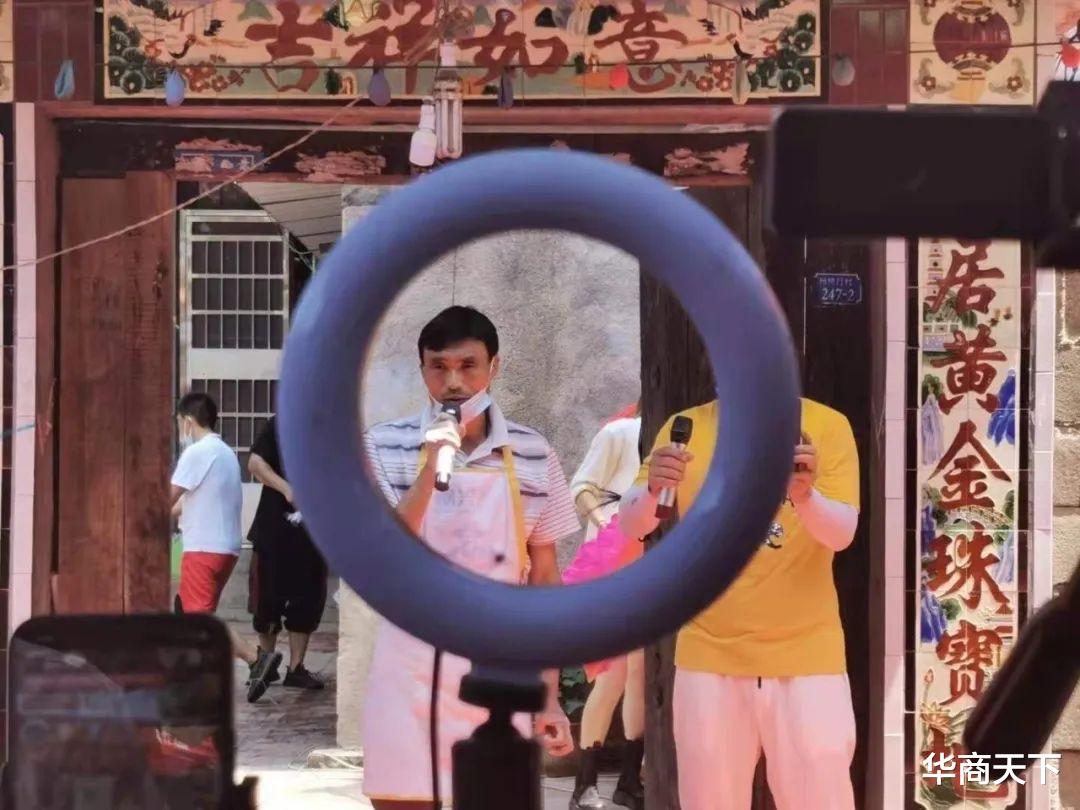 |拉面哥终于成了歌手，还把拉面干成了副业！