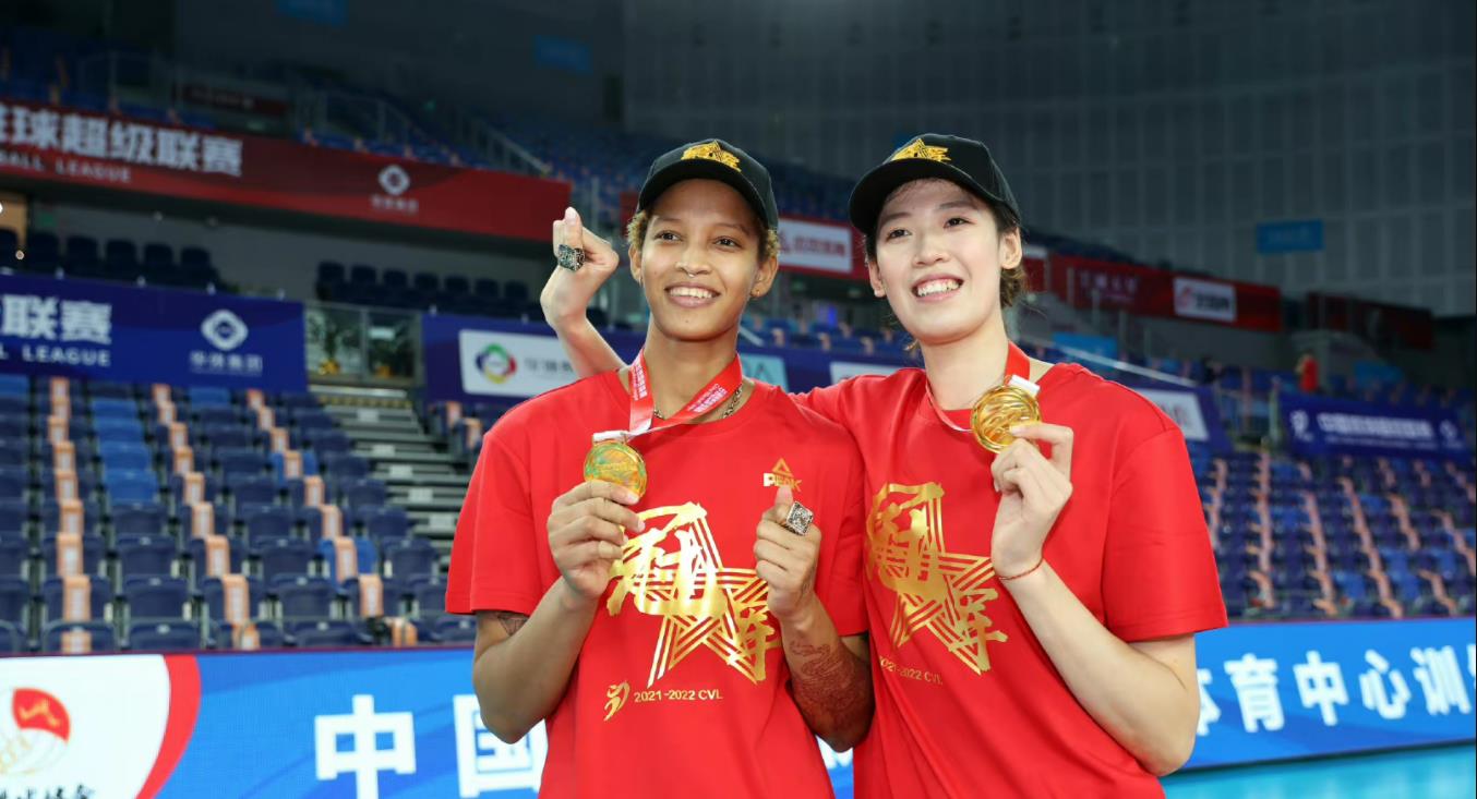 李盈莹|恭喜！李盈莹成核心！中国女排联赛最佳阵容新鲜出炉了！