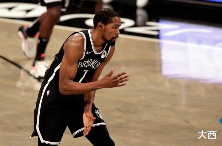 季后赛|季后赛4场打完，詹姆斯拿了87分，哈登105分，伦纳德和杜兰特呢？