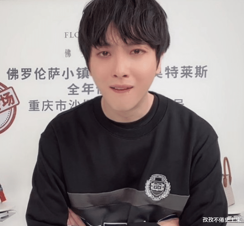 洪金宝|内地7位过气艺人现状：卑微求工作，哭诉穷到只剩100万