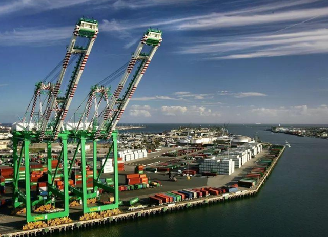 张平解读 韩国史上的首位女总统,朴槿惠为韩国作了哪些“贡献”?