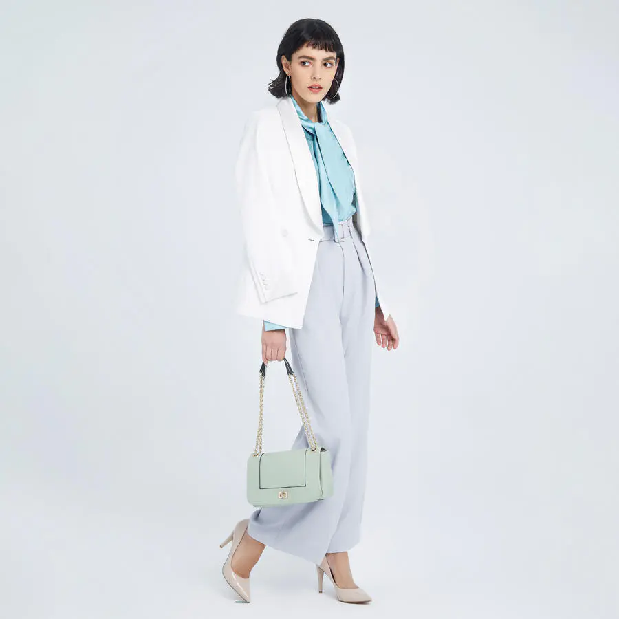 闲鱼有话说|衣品差的女人穿衣服都繁琐,这3个雷区很容易踩,你中招了几个?