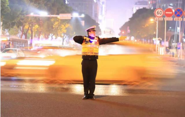 新湖南XHN 春节期间，全省道路交通安全形势平稳