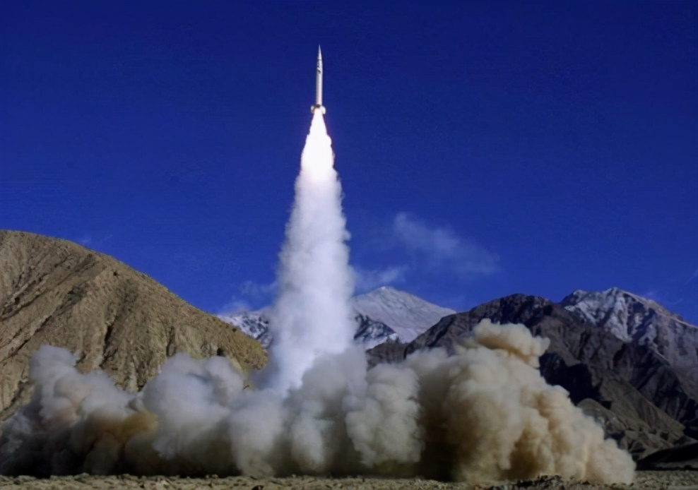 沙特阿拉伯 中国定价一枚1亿人民币，沙特喜出望外，1亿美金不算啥，来35枚