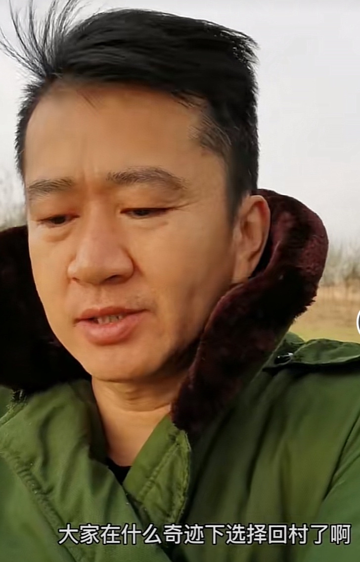 李嘉明|38岁“小演员”李嘉明首谈离京返村发展：做演员收入低，母亲是最后的牵挂