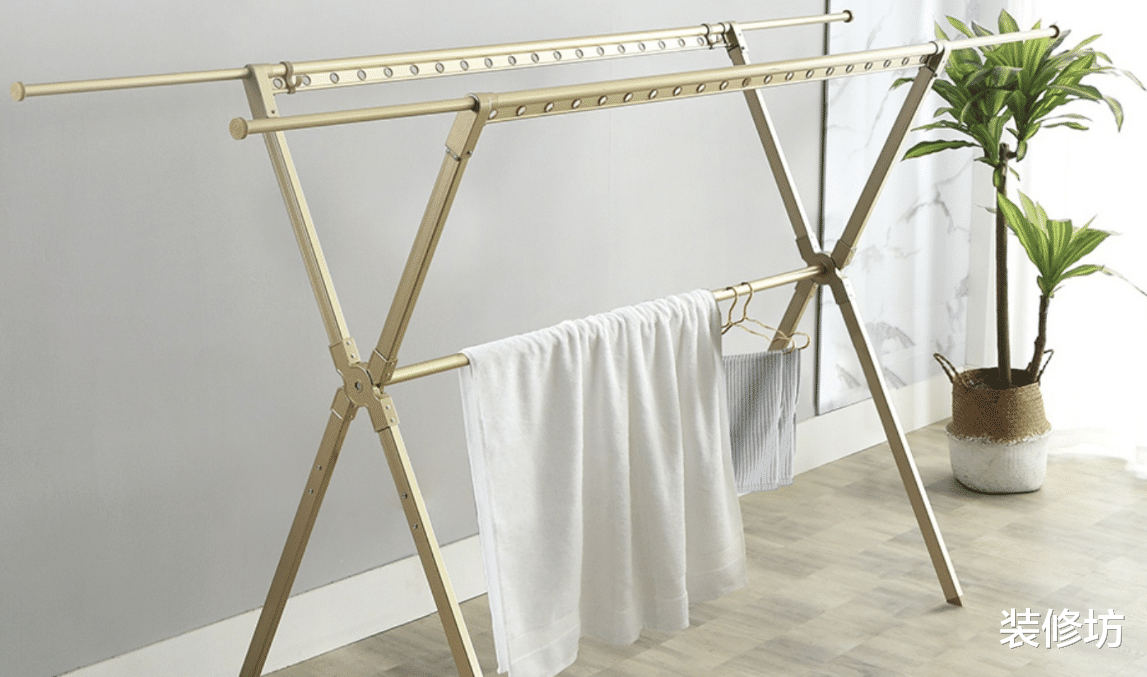 客厅阳台直接打通,衣服的晾晒该怎么办?学会这5招轻松搞定