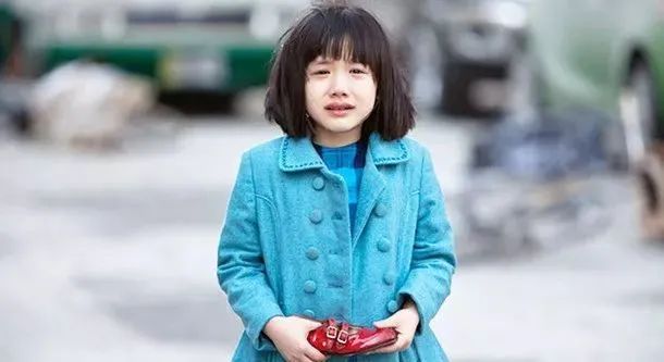 赵丽颖|她是日本“国民闺女”,3岁出道颜值超高,16岁身高却不足一米五