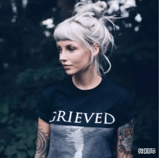 纹身|年少时“耍帅”冲动去纹身,老了会变成怎样?看完你还敢纹身吗?