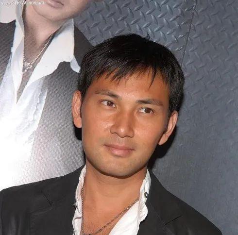 TVB|11位TVB男演员颜值大赏，凸嘴、脸长、皱纹多，不帅也能当男主