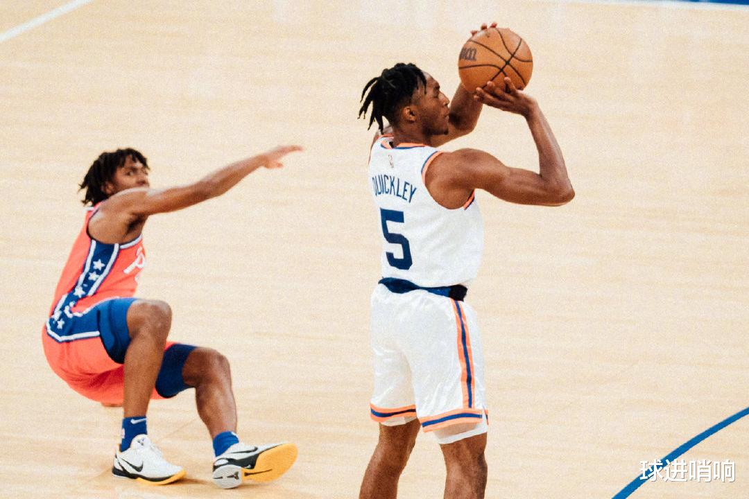 剑指东部第一！黑马大胜费城，恩比德独木难支，快交易西蒙斯吧