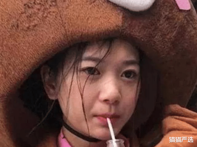 短发 13岁辍学19岁成为董事长,3年买7套房,如今她的护肤品市值300亿