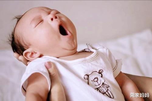 莞家妈妈|难怪娃睡不好,宝宝睡着后这3件事会破坏他的好睡眠,家长别大意