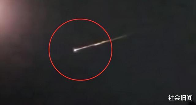 美国天空突现一个大火球，目击者怀疑是外星人，调查发现没那么简单