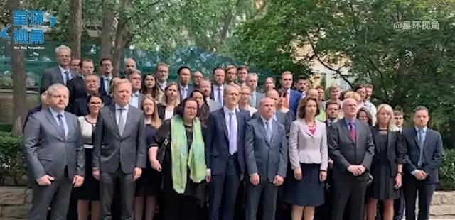 清浅微笑的我|丢脸的日本外交官感觉很爽！