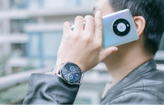 腾讯|专业健康、专业运动 华为WATCH GT系列两款新品值得冲吗？