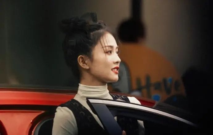 白梦妍|她曾连拍7部女主都没红，却仍被于正力捧，如今已是“爆款小花”