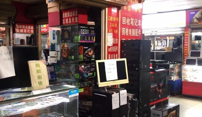 红米手机|上海二手电子市场淘货，都是废旧电子产品，种类齐全还便宜