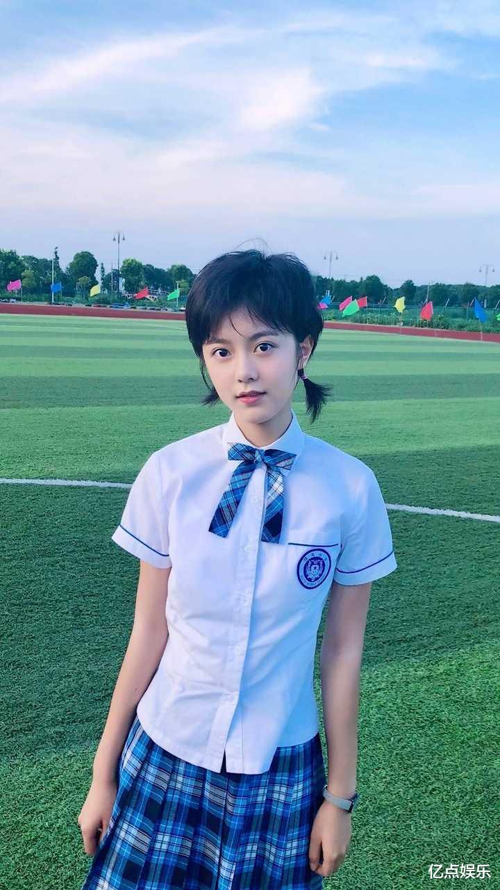 张子枫|六大00后女演员，有人沦为浪花，有人出生罗马，你最看好谁？