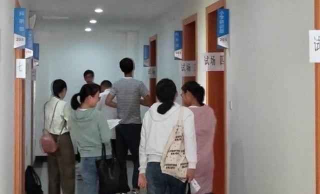 青岛市|全国多地招聘“编制”教师，一共招录2564人，两类考生上岸有优势