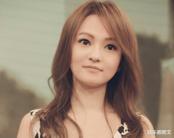 张韶涵|不是被雪藏，就是被父母“吸血”，还好这些女星能在内地翻红