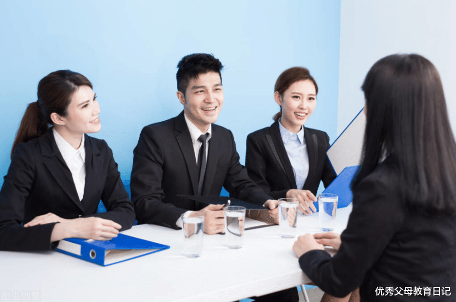 大学生|大学生就业屡屡失败，大公司HR说出真相，简历都不用看直接淘汰