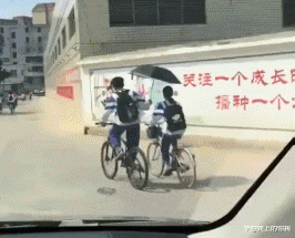 情感路上的你我|看了暴雨中跳舞的上戏学生,我才明白彭昱畅那句话的真正含义