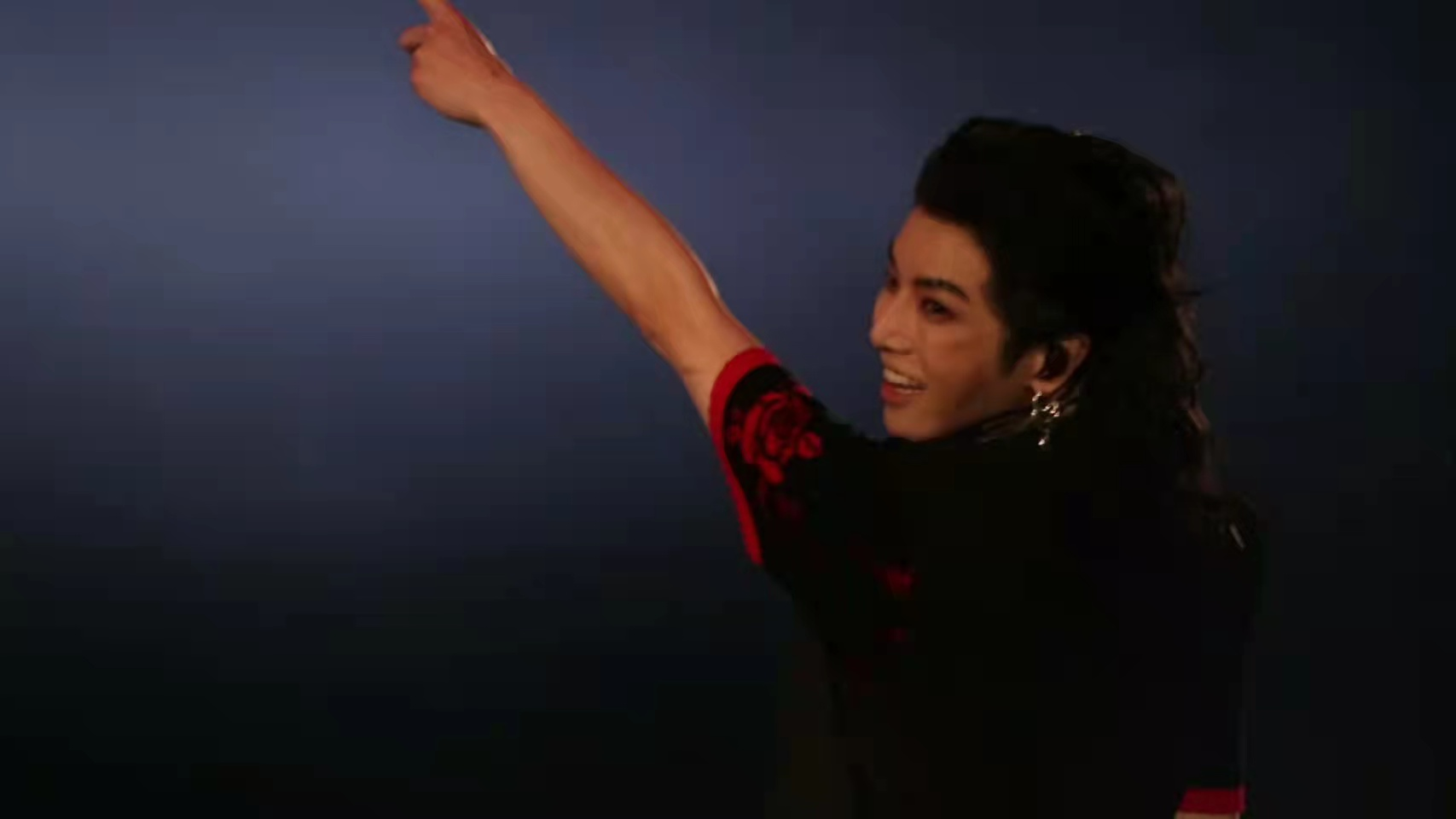 演唱会|将浪漫进行到极致，华晨宇演唱会绝美烟花秀大赏！