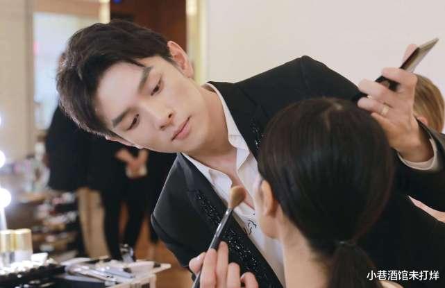 李佳琦|李佳琦在线辟谣：我与所有品牌都是合作关系，对方已有2个孩子