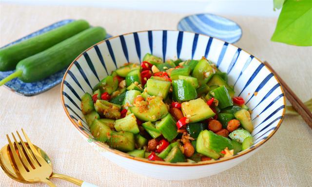 小东妈妈育儿|天气热，这9道凉拌菜，清爽开胃热量低，做法简单又好吃！