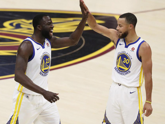 醉驾 交易2000万+53%命中率的格林？球迷：看完高阶数据侯再说话！