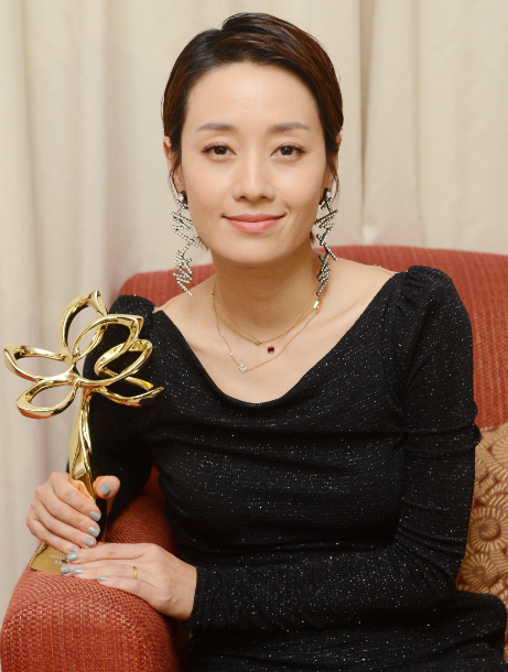 胡歌|还没上映两位女主接连出事，胡歌都撑不住，《繁花》要哭晕在厕所