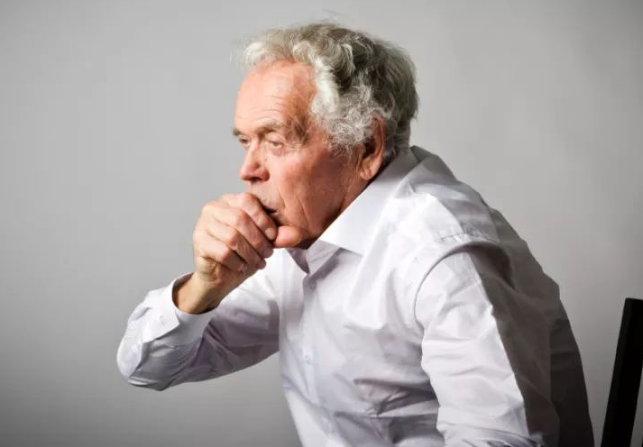 抗癌|尼古丁\害怕\1种水，并非银耳羹，平常任性喝，尼古丁乖乖排出，肺病不敢造次