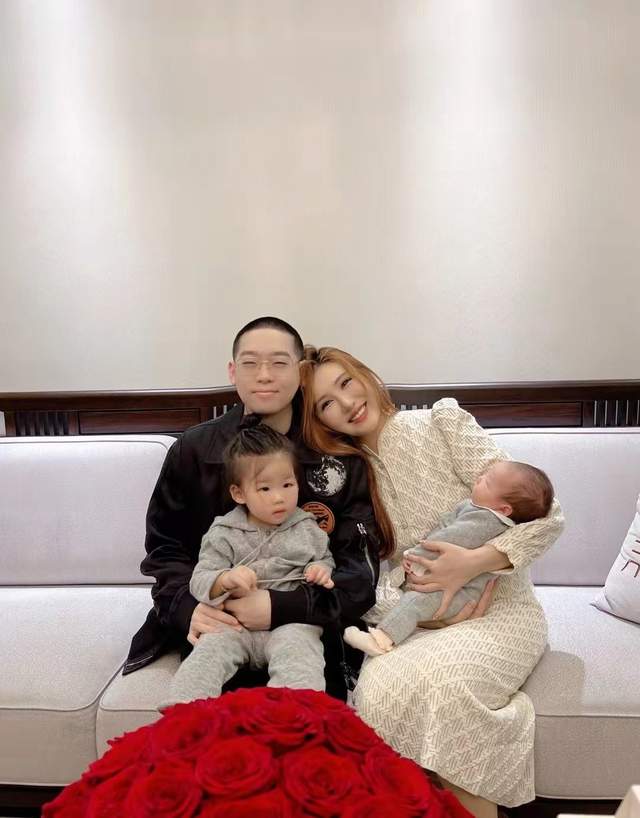 |28岁男星被曝打人！致对方满手血后嚣张扔钱，疑因妻子被调戏发怒