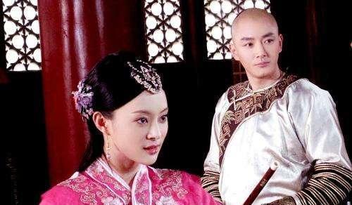 甄嬛传|甄嬛传：宜修对皇上说“你以为姐姐真的爱你吗？”这话有何深意？