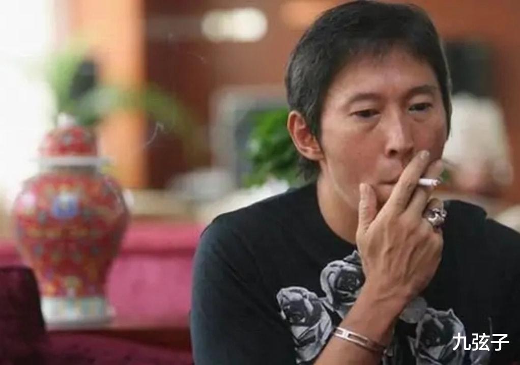 李玟|本该前途无量，却偏要干“龌龊”事，钮承泽到底有多无耻？