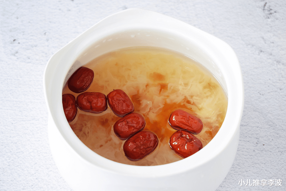 小儿推拿李波|小儿推拿李波：银耳莲子汤有哪些功效？怎样做？有哪些食用禁忌？