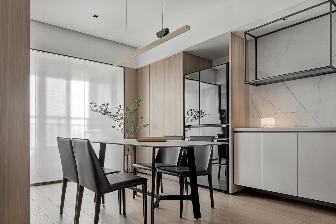 160㎡现代简约风格装修,让家变得简单却也是最适合自己的!