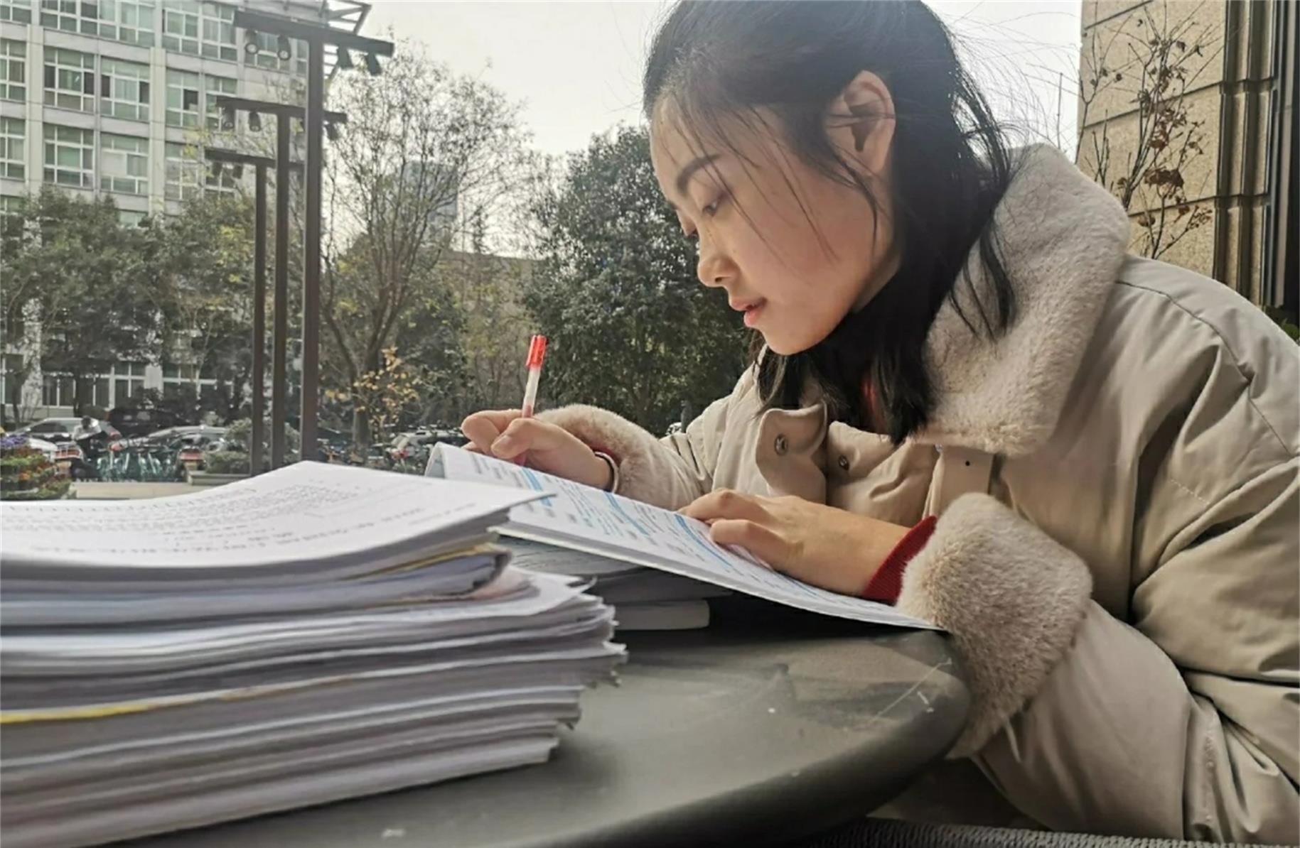 糯豆包妈妈|只有读过才知道,民办三本和公办专科,毕业后“天差地别”