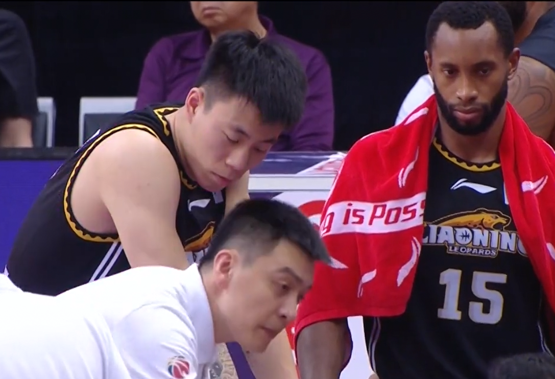 廣東男籃|內定冠軍？楊鳴引發爭議！預測廣東男籃的比賽就應該帶點客觀因素